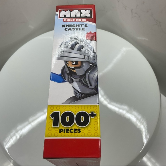 Max Build More Knight's Castle Building Toy w\ Figure 100+ Pcs.  Zuru 2019 New - Picture 3 of 7
